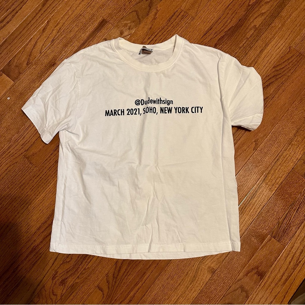 Zara Dude with a Sign collab Zoom tshirt size medium